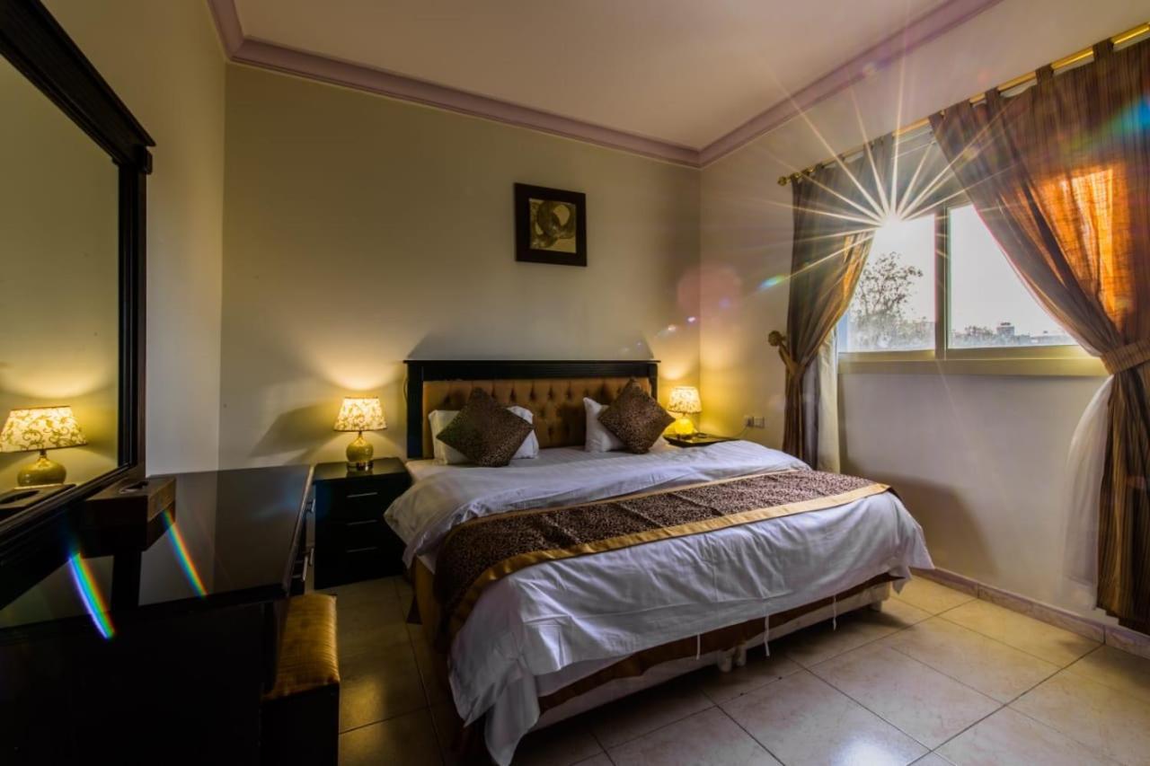 Al Rahaba Palace Furnished Units Hawaya Екстериор снимка